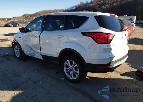 2019 Ford Escape Se z USA, uszkodzony, nr VIN 1FMCU0GD2KUB54078